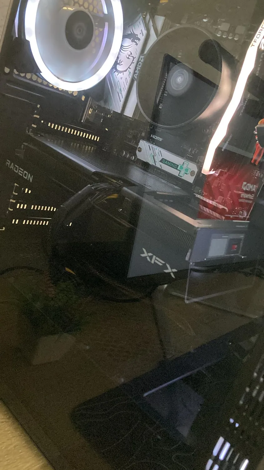 XFX Swift RX 9060 XT OC Grafikkarte 8GB GDDR6 RDNA 4
