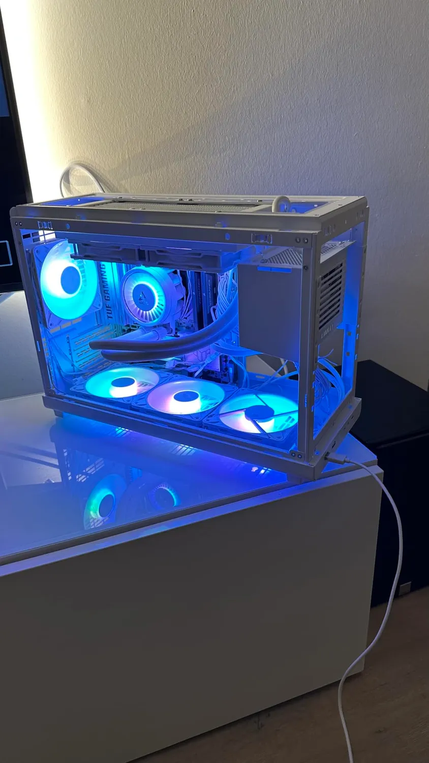 Lian Li SP850P Netzteil 850W SFX Weiß Platinum