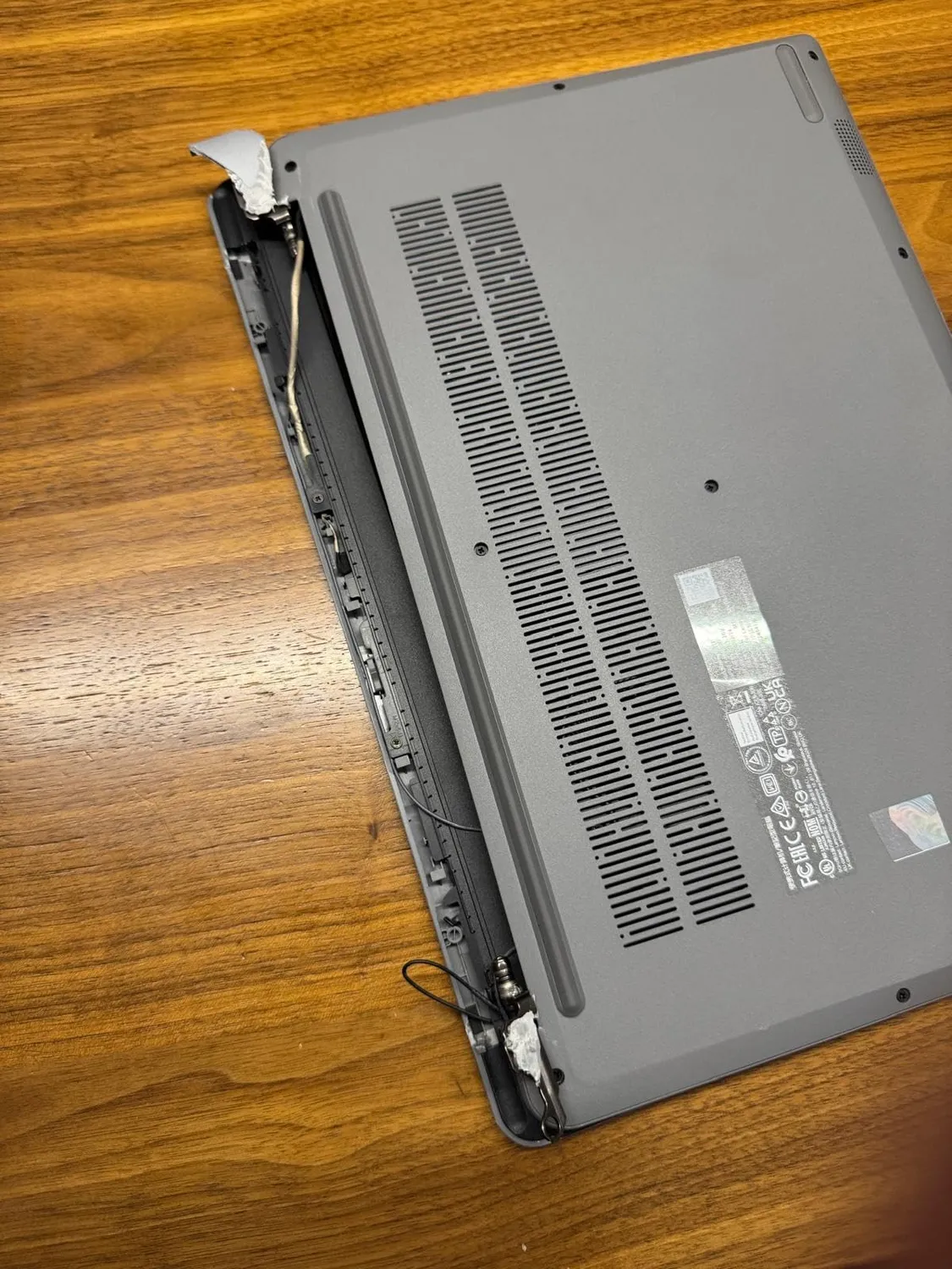 Lenovo IdeaPad 1 Laptop 15,6 FHD Ryzen 5 16GB 512GB grau