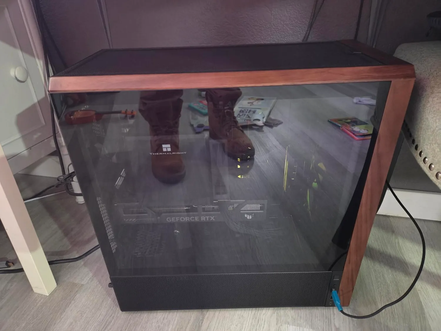 Lian Li Lancool 217 Gehäuse schwarz Walnuss 5 Lüfter