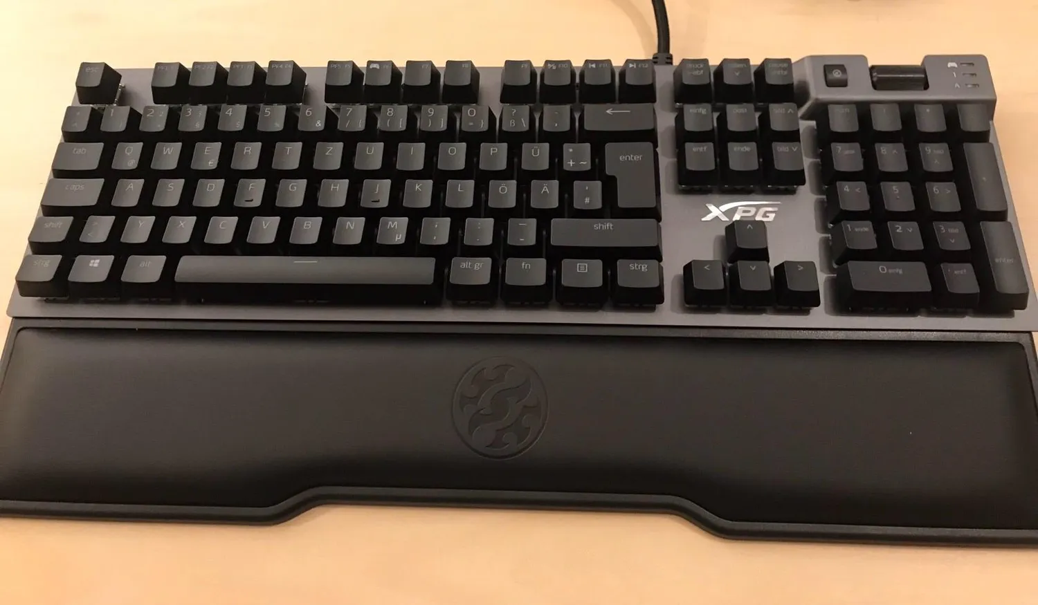 XPG Summoner Gaming-Tastatur Cherry MX Silver QWERTZ