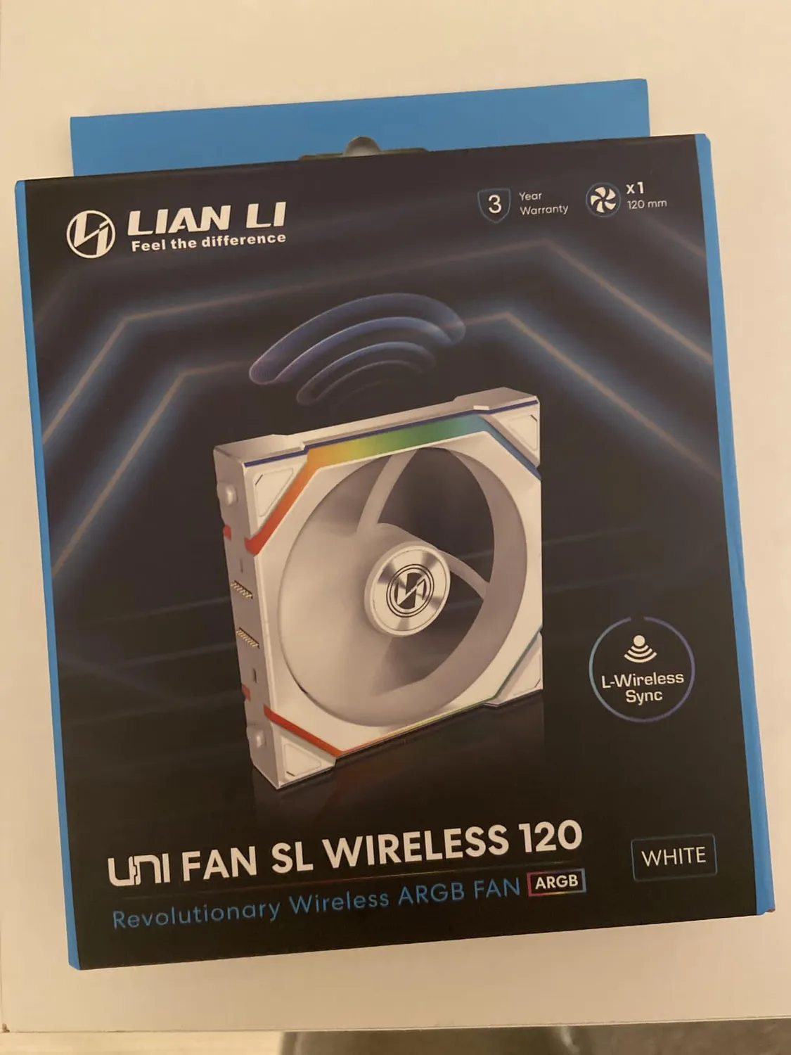 Lian Li Uni Fan SL Wireless Lüfter 120mm weiß