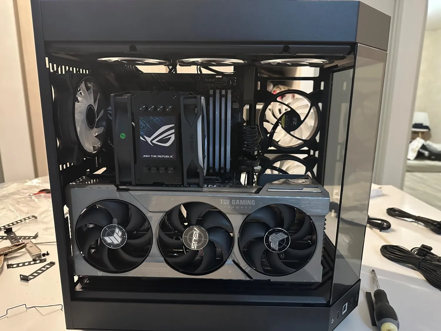ASUS TUF RX7900XT-O20G Grafikkarte 20GB GDDR6 OC Edition