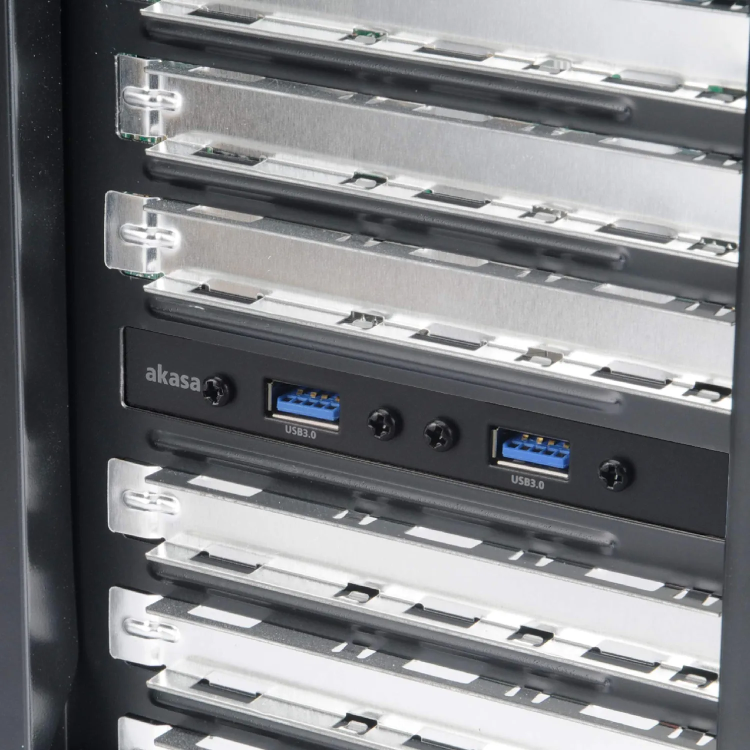 Akasa AK-CBUB17-40BK USB 3.0 Adapterkabel 40cm Slotblech