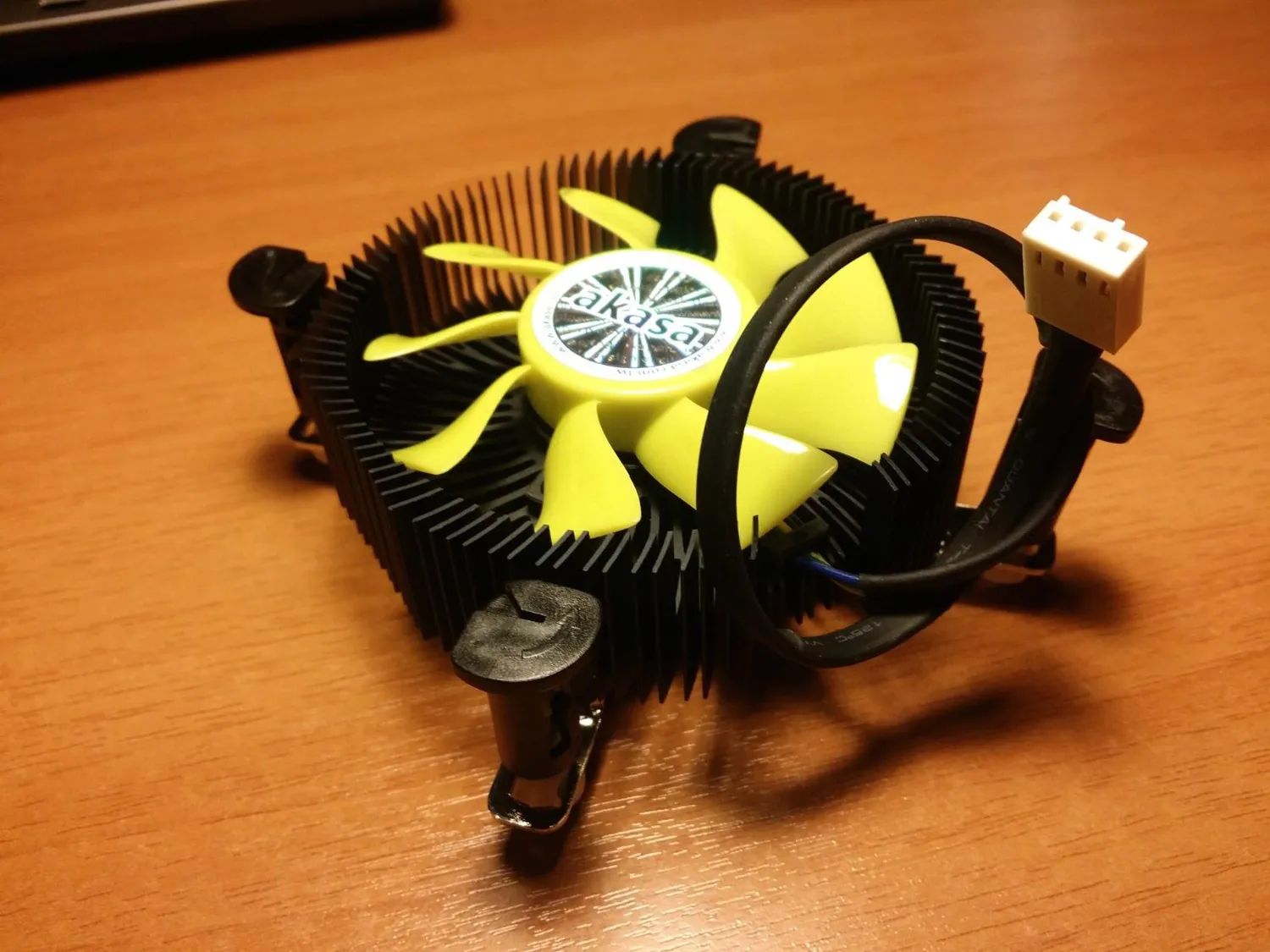 Akasa K25 CPU-Kühler flach für LGA115X LGA1200 73W