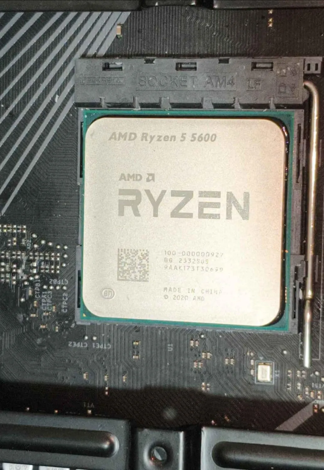AMD Ryzen 5 5600 Prozessor AM4 Box 6 Kerne 4,4GHz