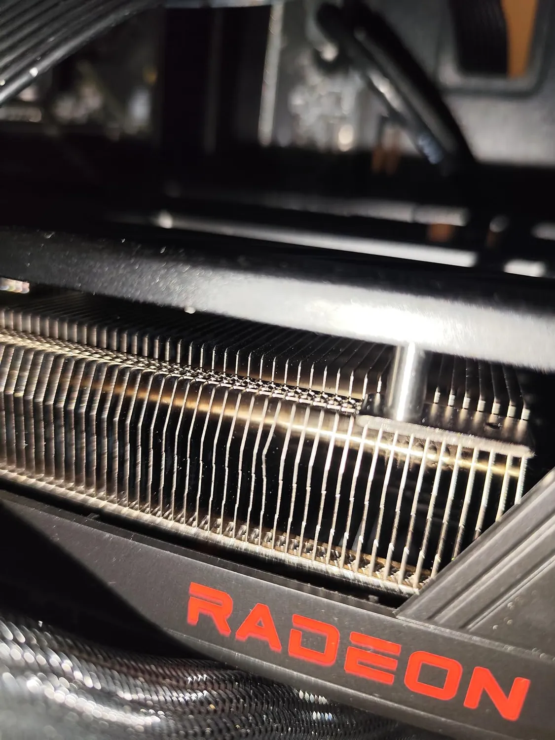 Sapphire Pulse RX 9070 XT Grafikkarte 16GB Gaming DUAL DP