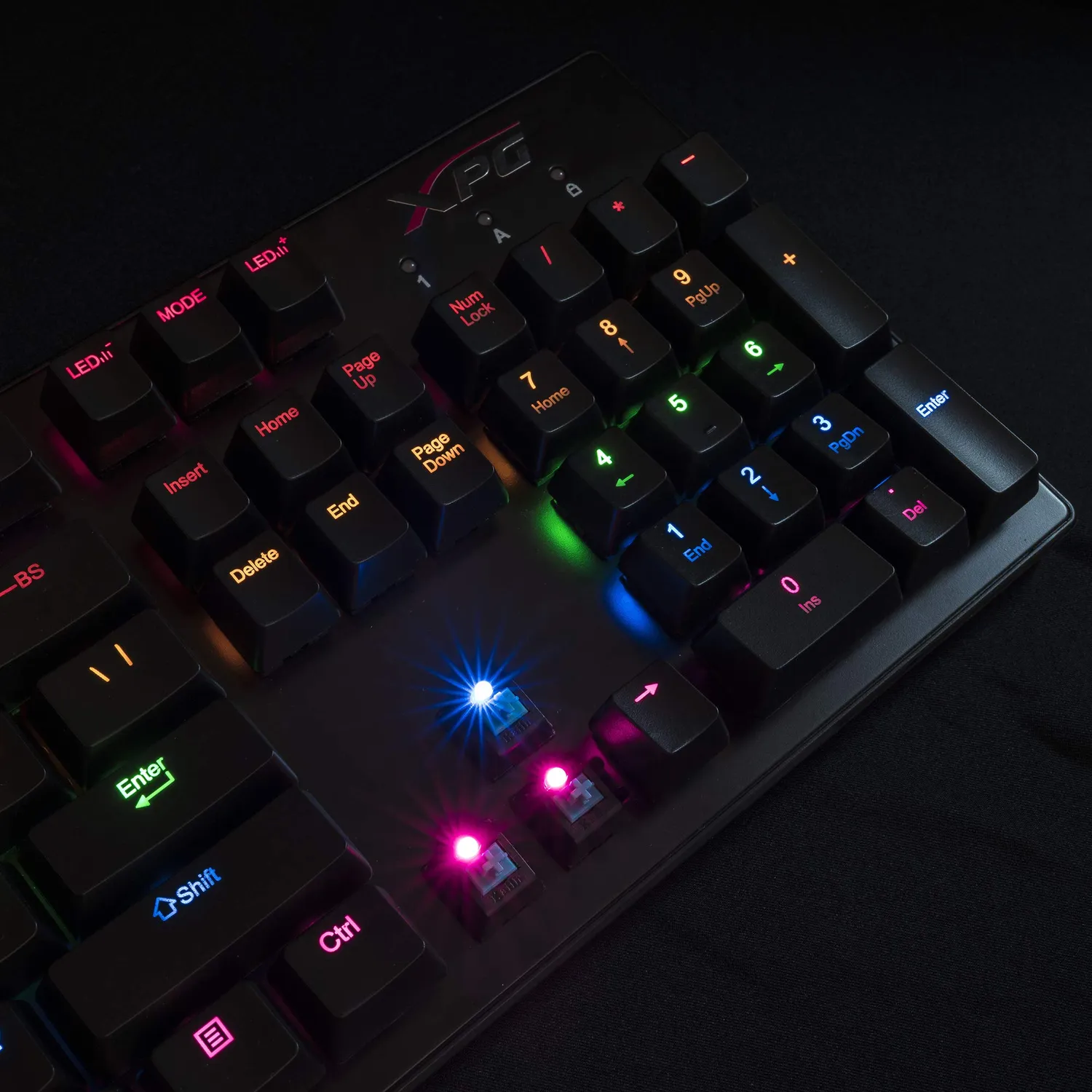 XPG Infarex K20 mechanische Gaming-Tastatur beleuchtet USB