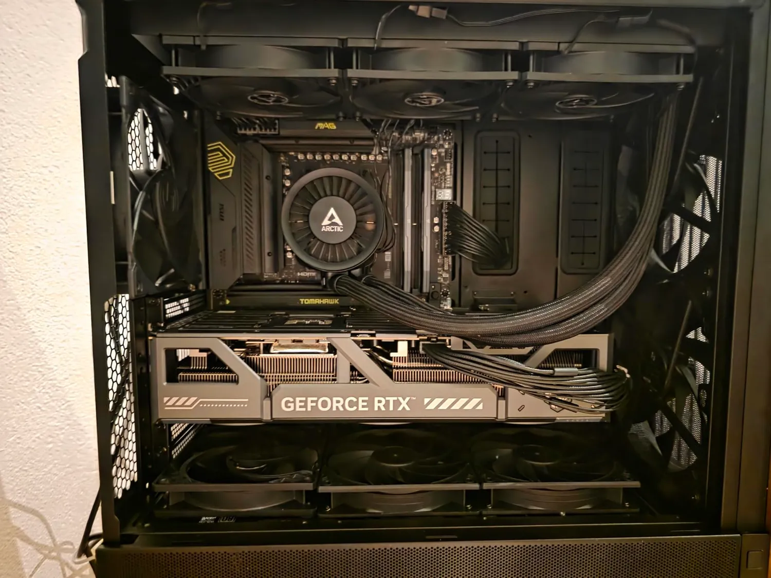 Lian Li Lancool 217 ATX Midi-Tower schwarz Walnussholz
