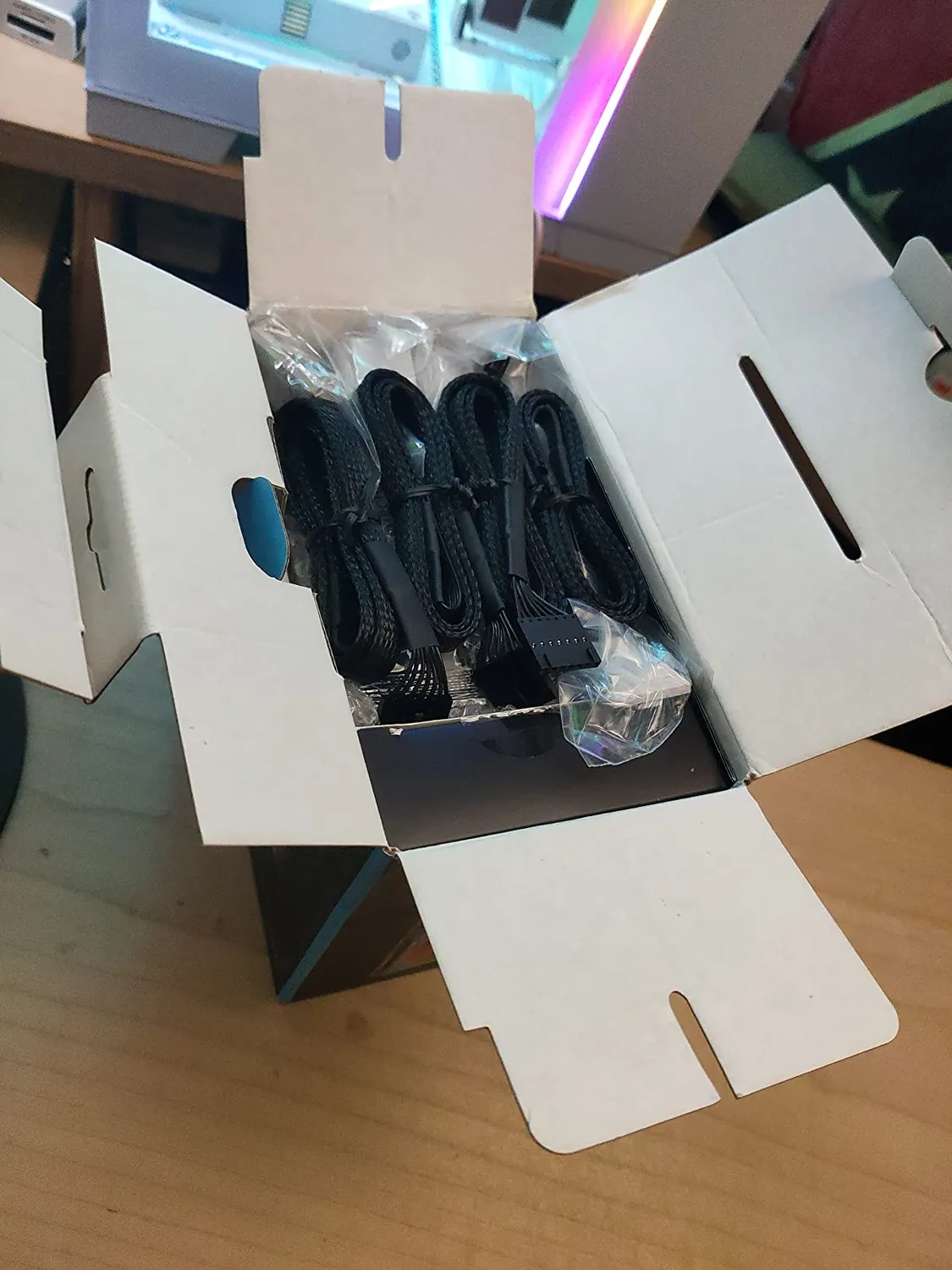 Lian Li UNI FAN SL-INF 120 weiß Lüfter 3er-Pack RGB