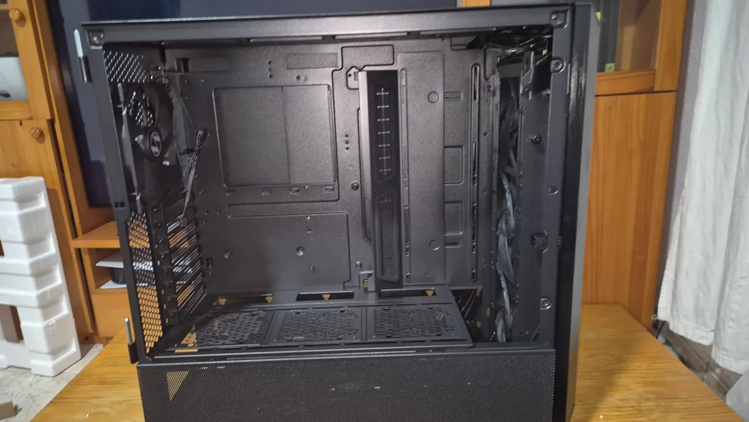 Lian Li Lancool III Midi-Tower PC-Gehäuse Mesh Schwarz