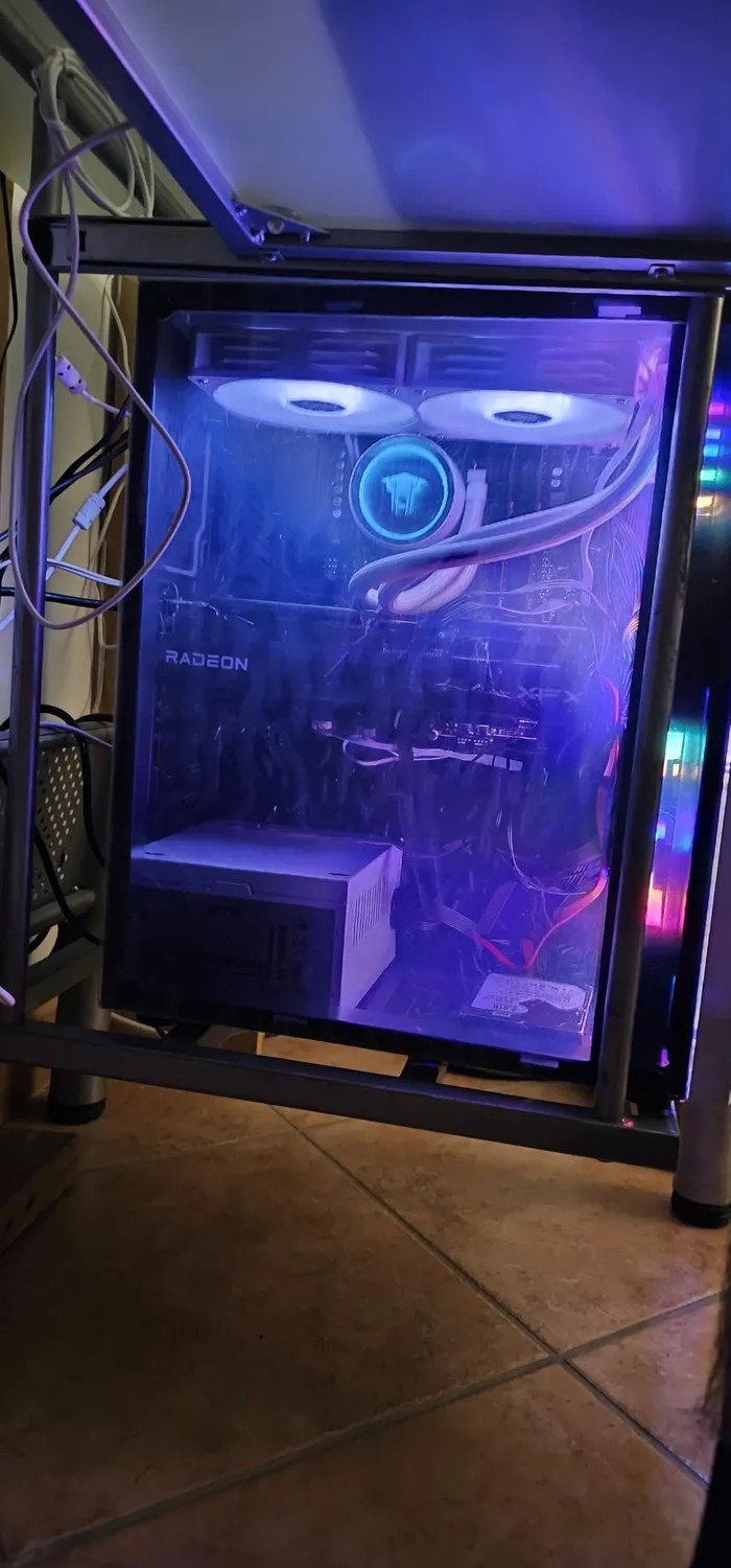 XFX Swift RX 9060 XT Grafikkarte 16GB OC Gaming