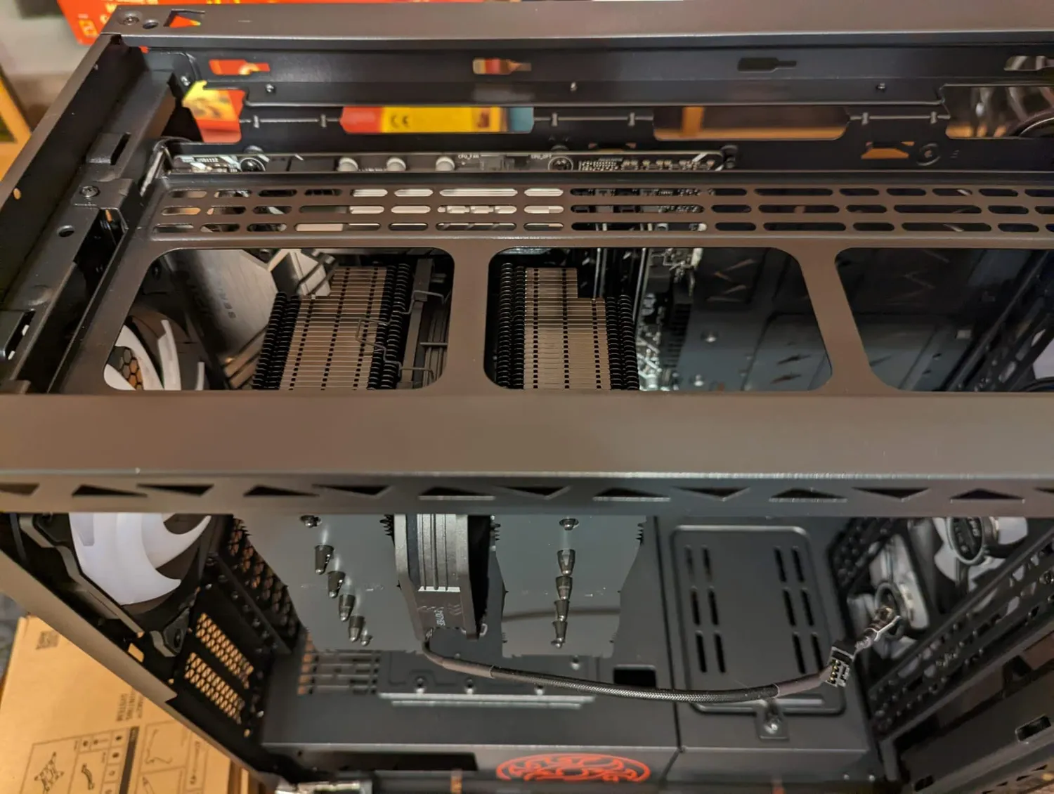 XPG BATTLECRUISER PC-Gehäuse ATX Mid-Tower schwarz