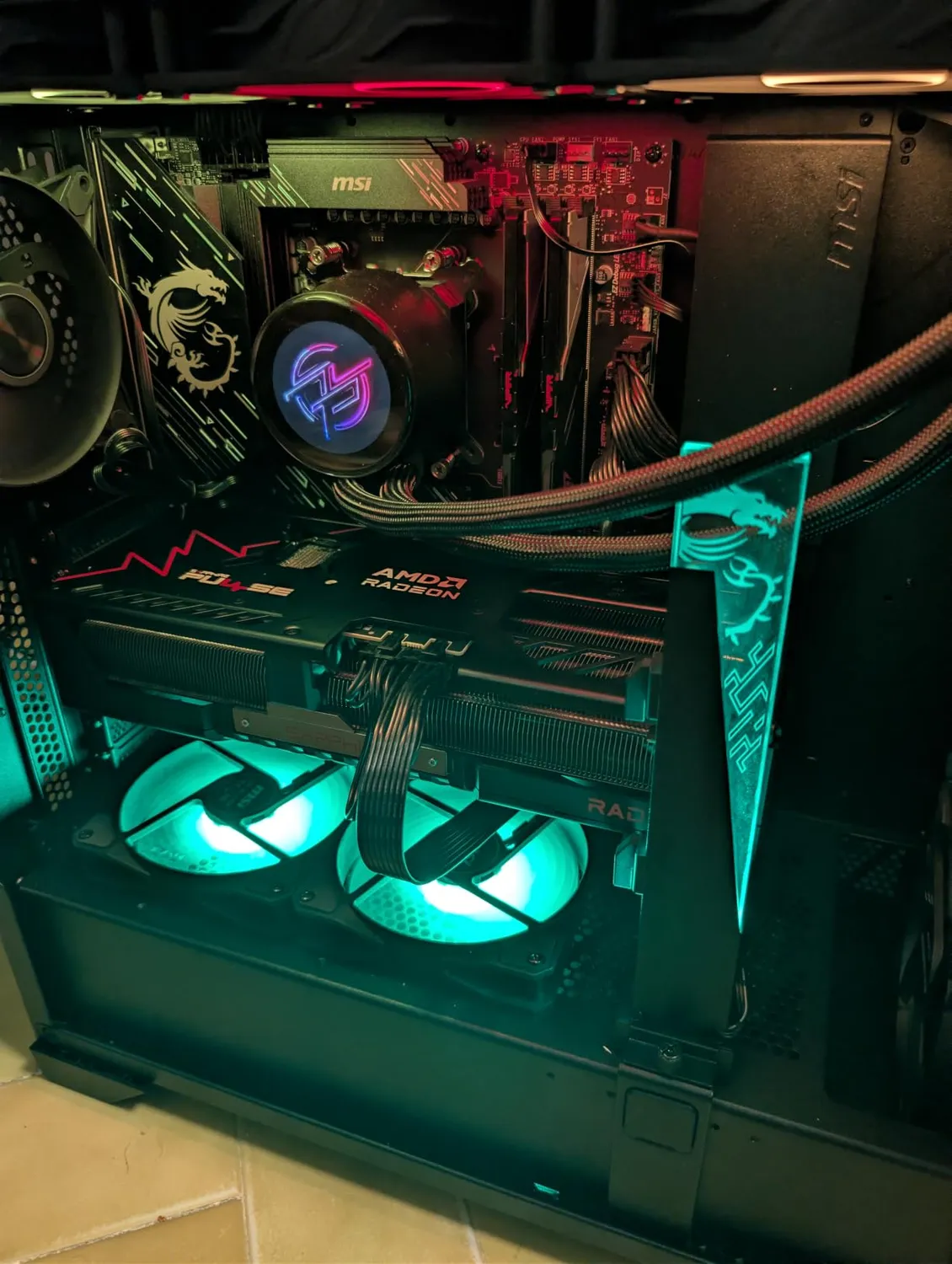 Sapphire Pulse RX 9070 XT Grafikkarte 16GB Gaming DUAL DP
