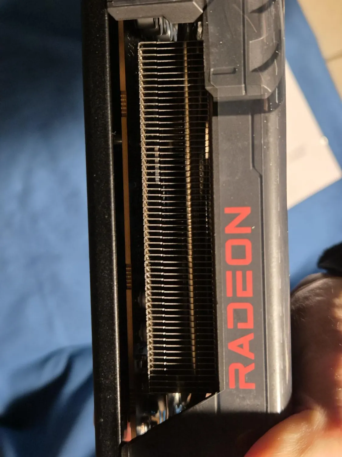 Sapphire Pulse RX 9070 Grafikkarte 16GB Dual HDMI DP