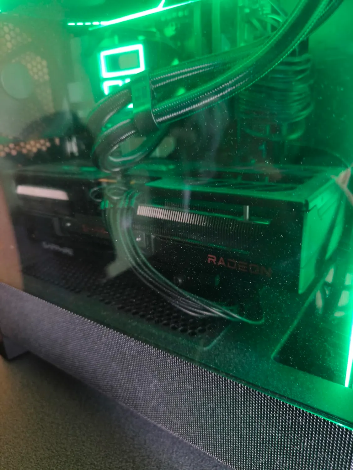 Sapphire Pulse RX 9070 XT Grafikkarte 16GB Gaming DUAL DP
