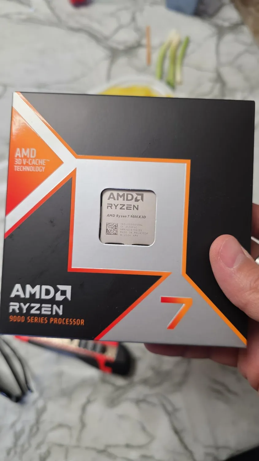 AMD Ryzen 7 9800X3D Prozessor AM5 8-Kern bis 5,2 GHz