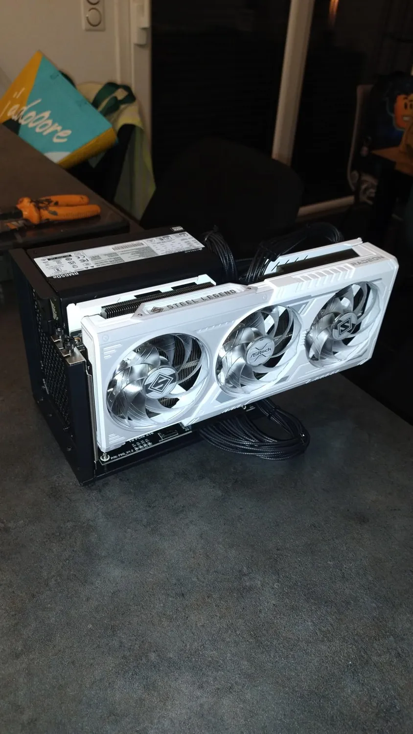 ASRock Steel Legend RX 9060 XT Grafikkarte 16GB OC