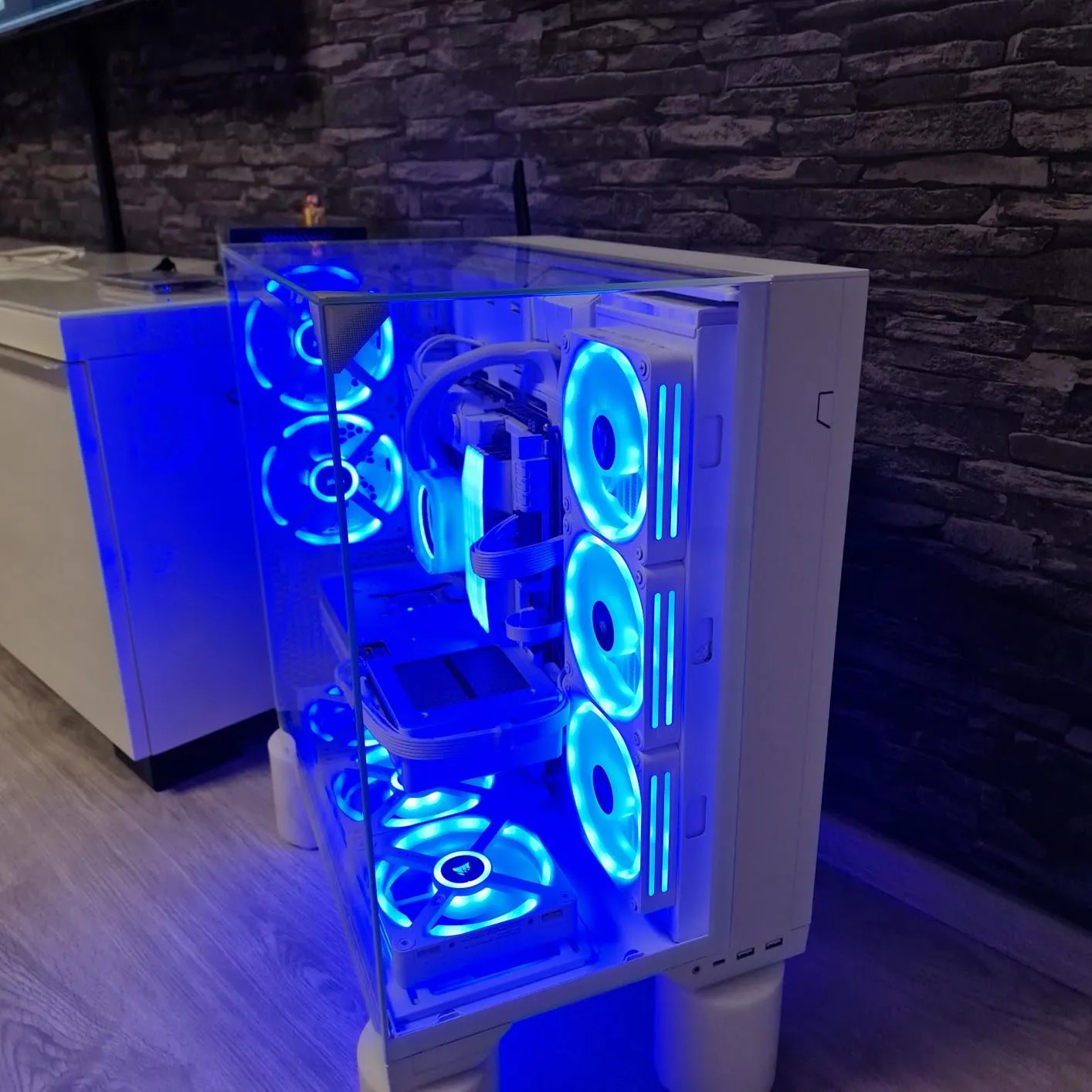 Lian Li O11 Vision Compact PC-Gehäuse schwarz Glas