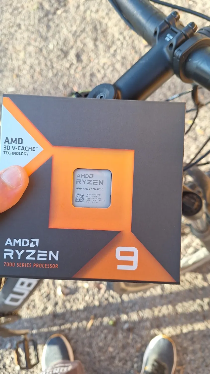 AMD Ryzen 9 7900X3D Prozessor AM5 12 Kerne Gaming