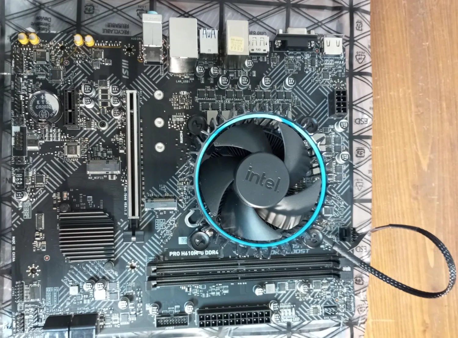 Intel Core i5-12400 Prozessor LGA1700 bis 4,4 GHz