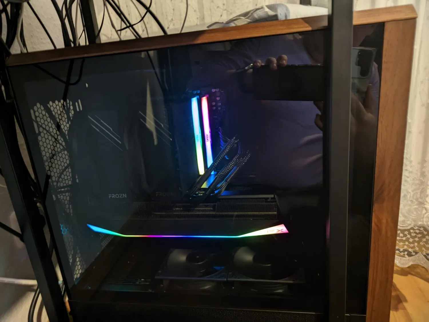 Lian Li Lancool 217 ATX Midi-Tower schwarz Walnussholz