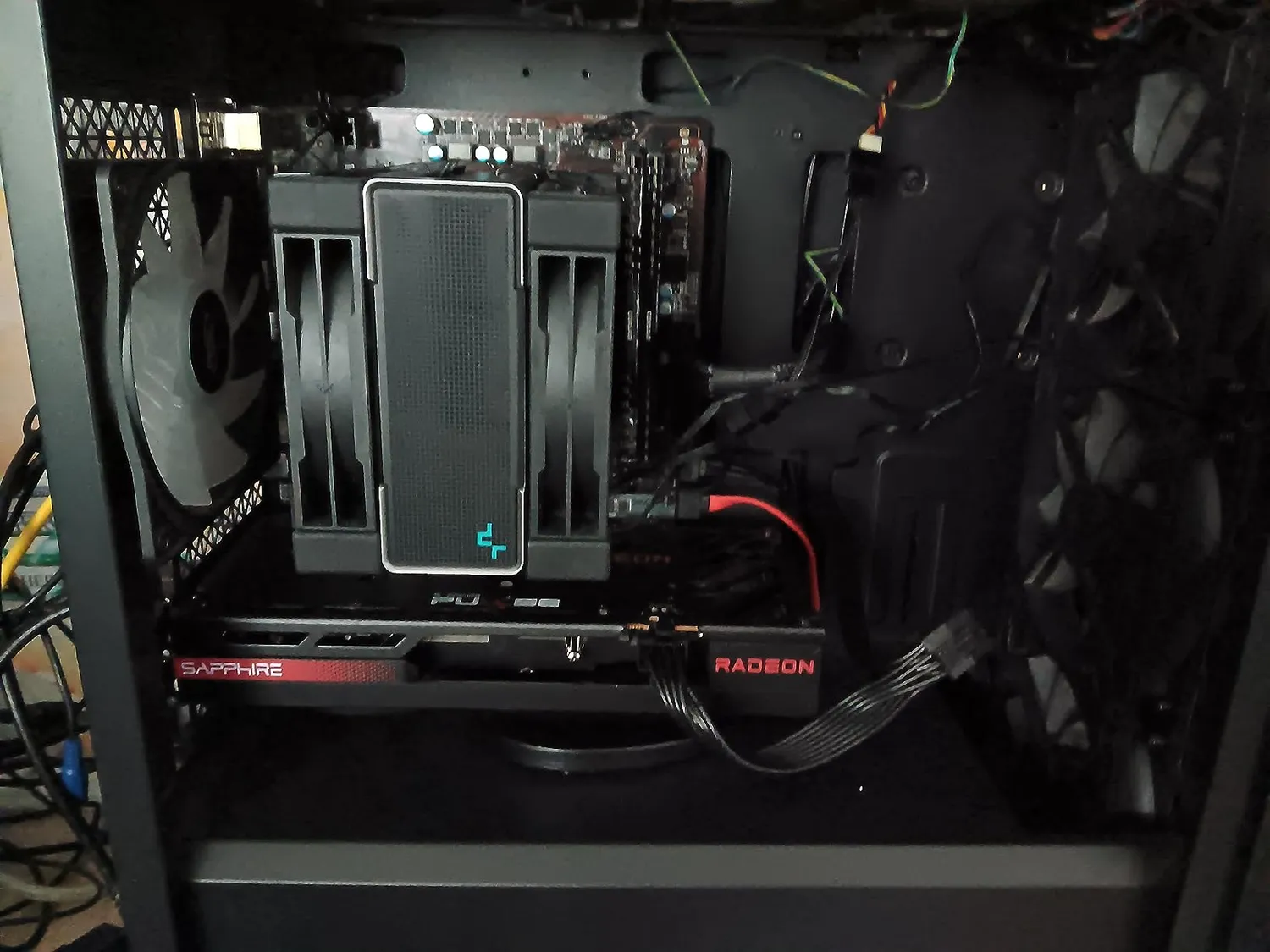 Sapphire Pulse RX 7600 Gaming 8GB Grafikkarte 8GB GDDR6