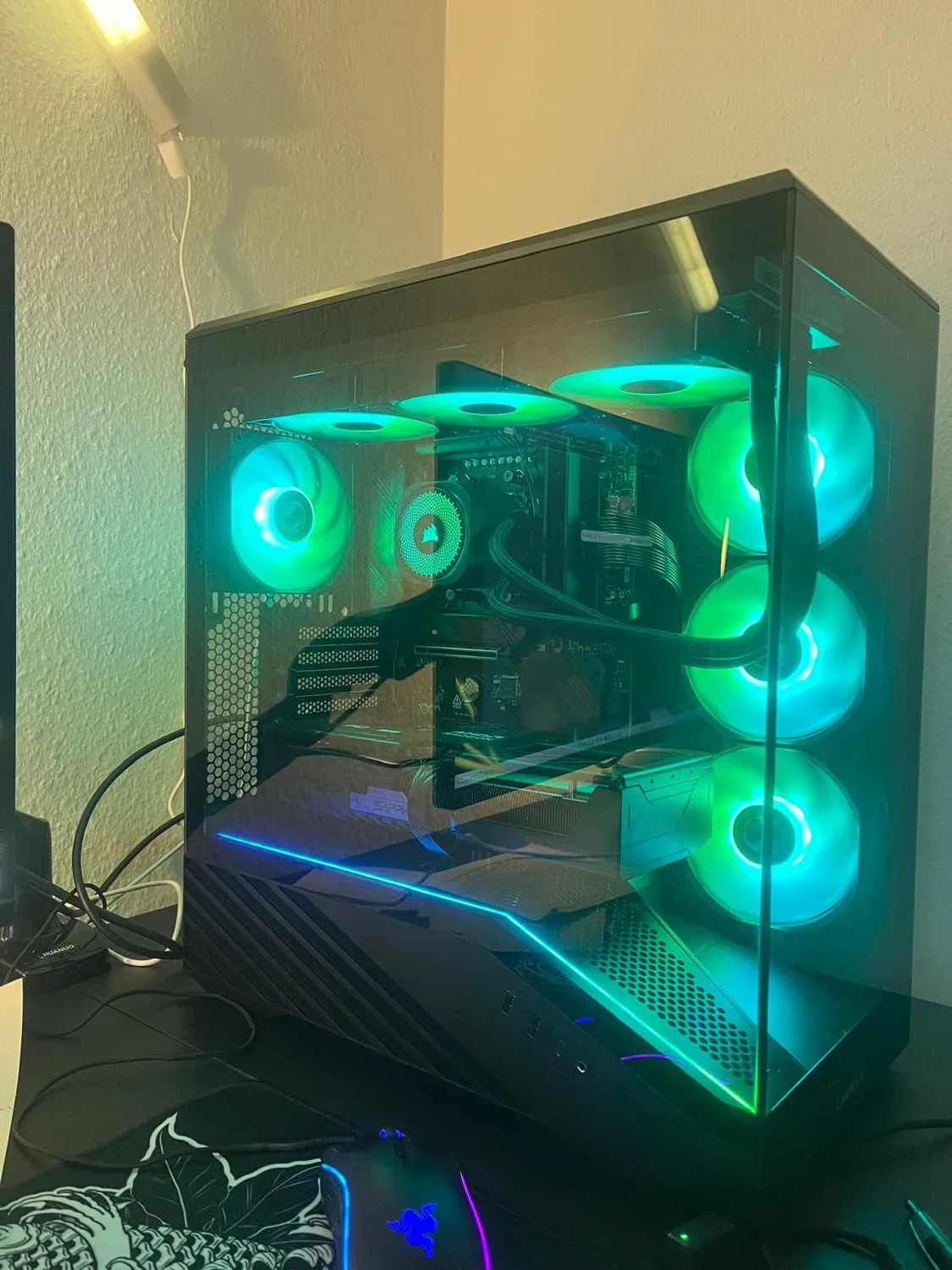 Lian Li Vector V100 PC-Gehäuse ATX Glas weiß 4 Lüfter