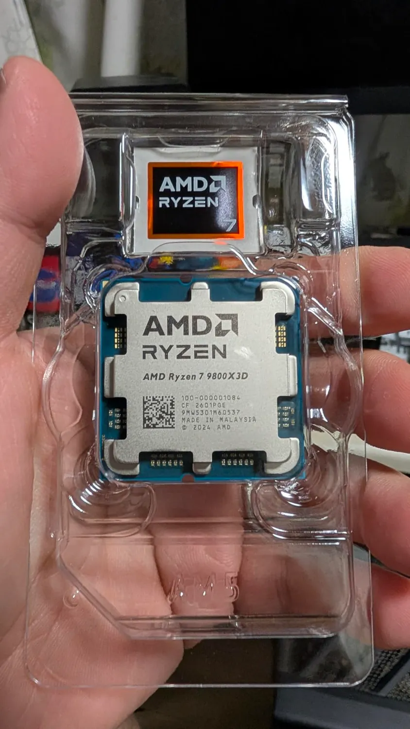 AMD Ryzen 7 9800X3D Prozessor AM5 8-Kern bis 5,2 GHz