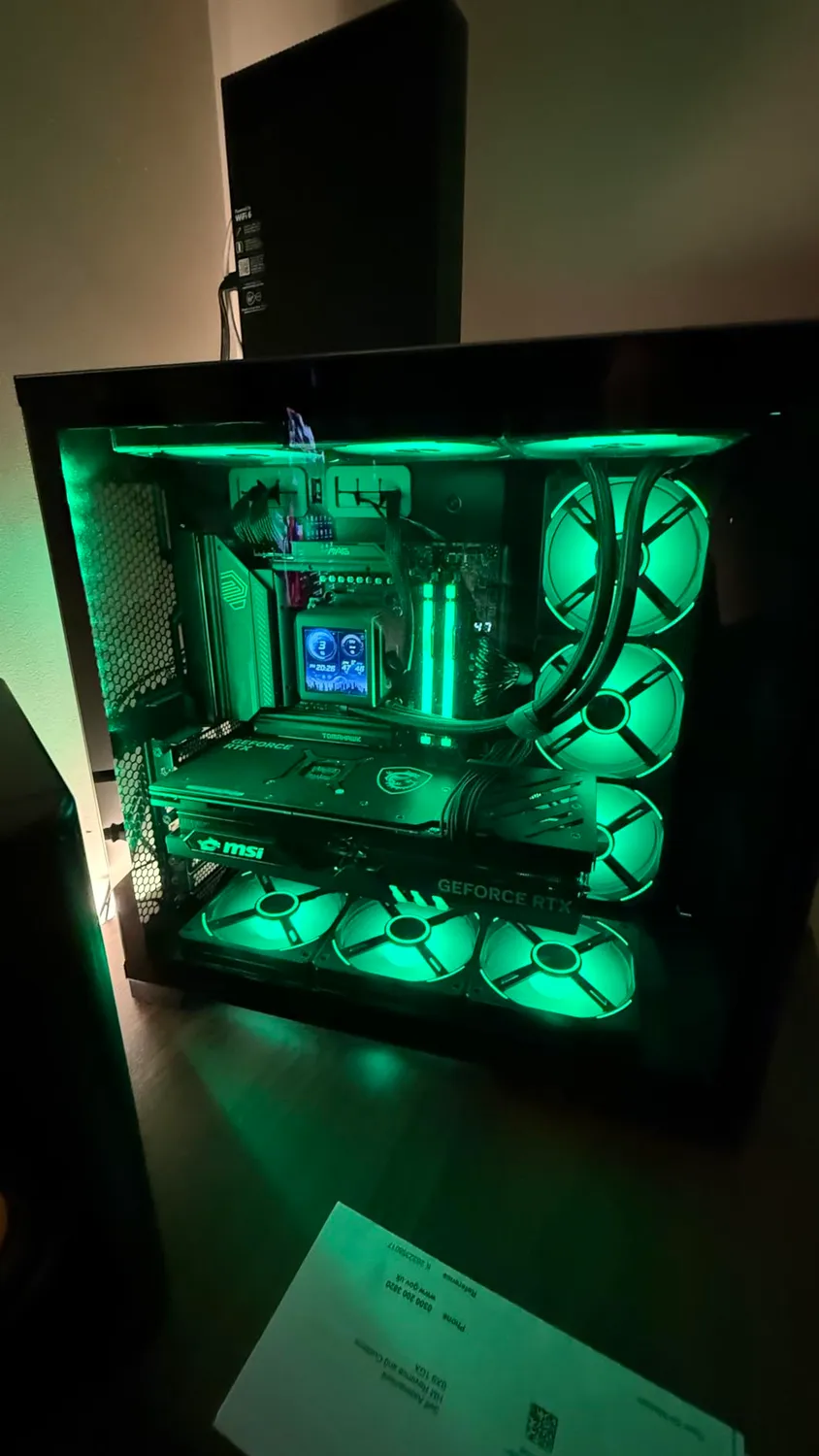 Lian Li Galahad LCD CPU-Kühler Wasserkühlung 280mm Schwarz