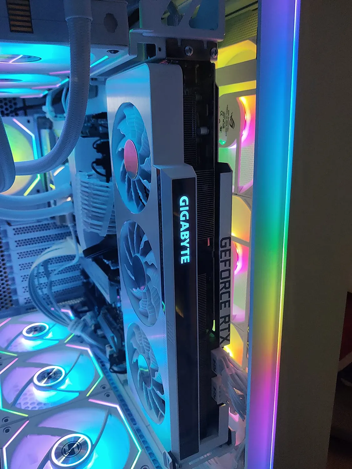 Lian Li UNI FAN SL-INF 120 weiß Lüfter 3er-Pack RGB