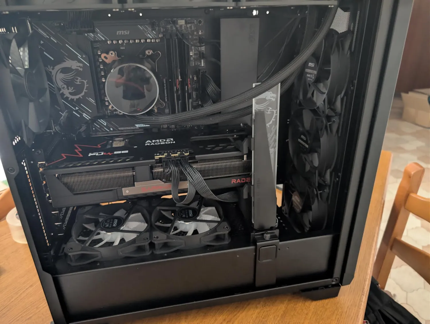 Sapphire Pulse RX 9070 XT Grafikkarte 16GB Gaming DUAL DP