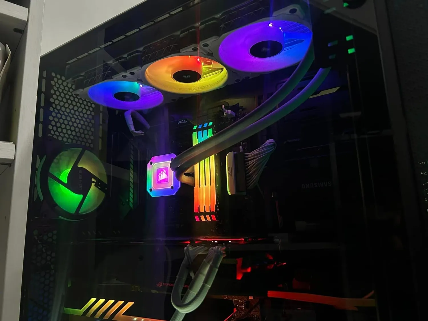 AMD Ryzen 7 5800X3D Prozessor AM4 8-Kern bis 4,5 GHz