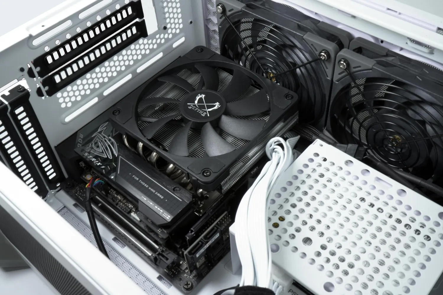 Scythe Big Shuriken 4 Low-Profile CPU-Kühler 67mm Top-Blow