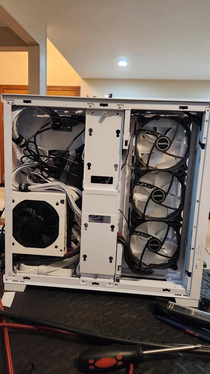 Lian Li PW-PCIV-4-90W Riser-Kabel 900mm Weiß PCIe 4.0