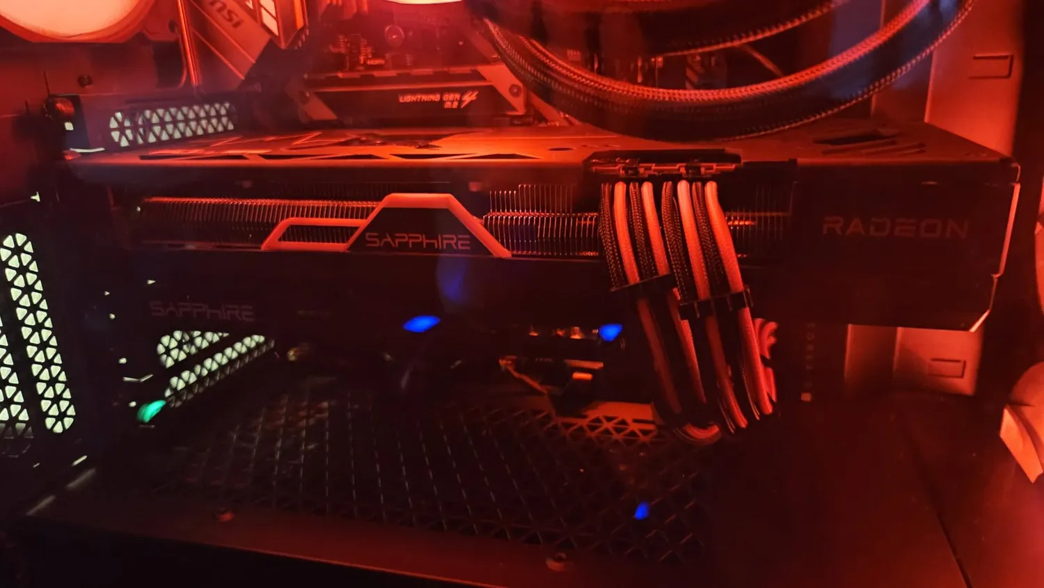 Sapphire Pulse RX 7900 GRE Gaming OC Grafikkarte 16GB GDDR6