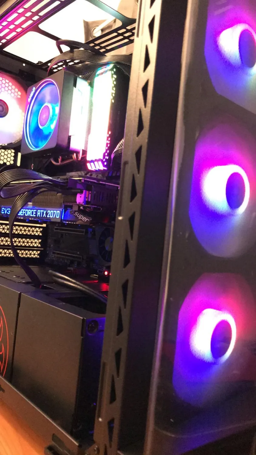 XPG BATTLECRUISER PC-Gehäuse ATX Mid-Tower schwarz