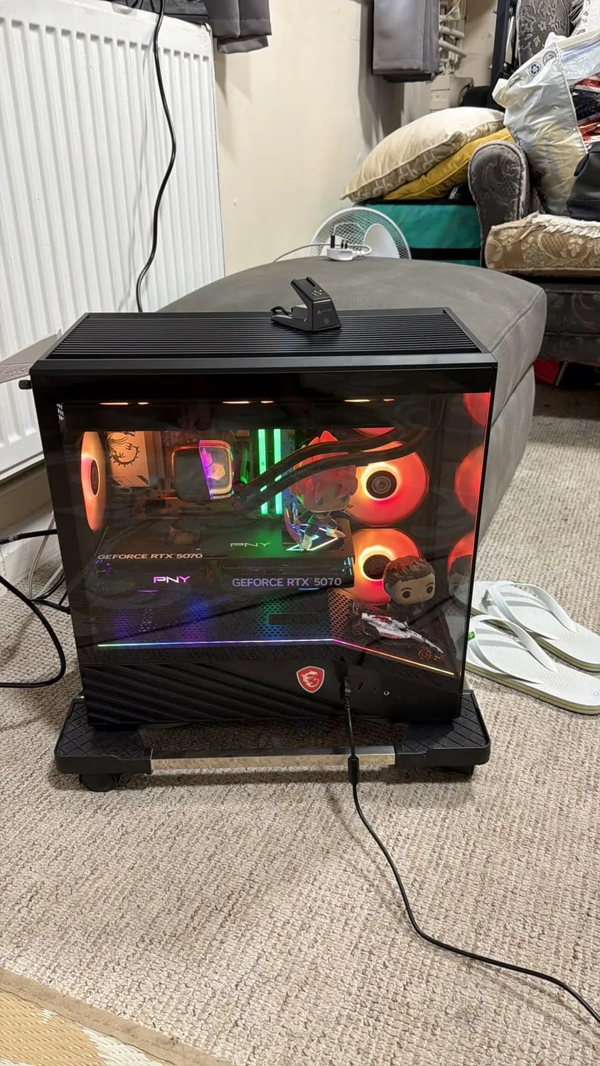 Lian Li Vector V100R Mini Gehäuse schwarz Temperglas mATX