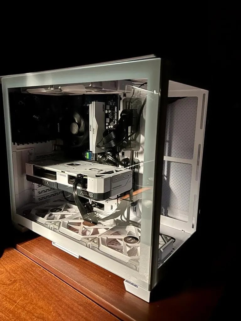 Lian Li O11D Mini Snow Gehäuse weiß Midi-Tower Glas