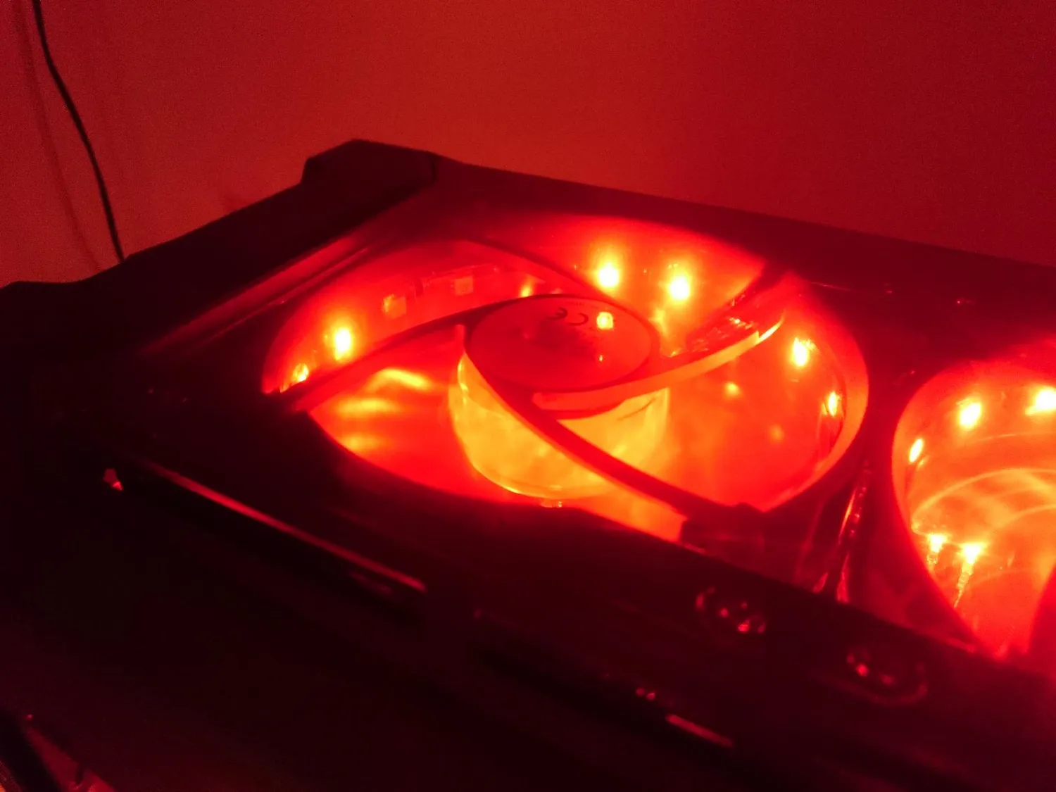 Akasa Vegas X7 LED Lüfter 120mm RGB Gehäuselüfter