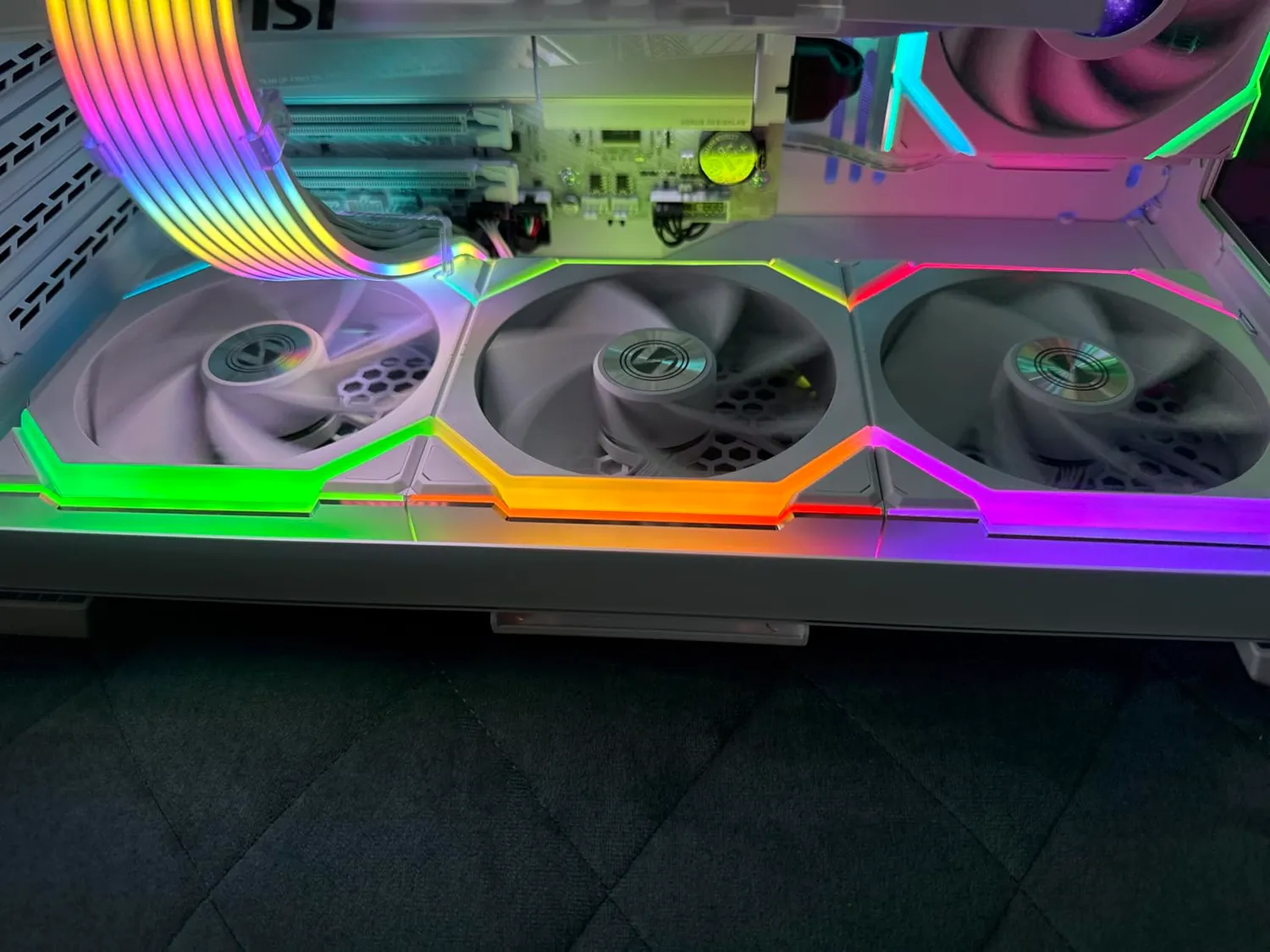 Lian Li Uni Fan SL Wireless 120 Gehäuselüfter 3er schwarz