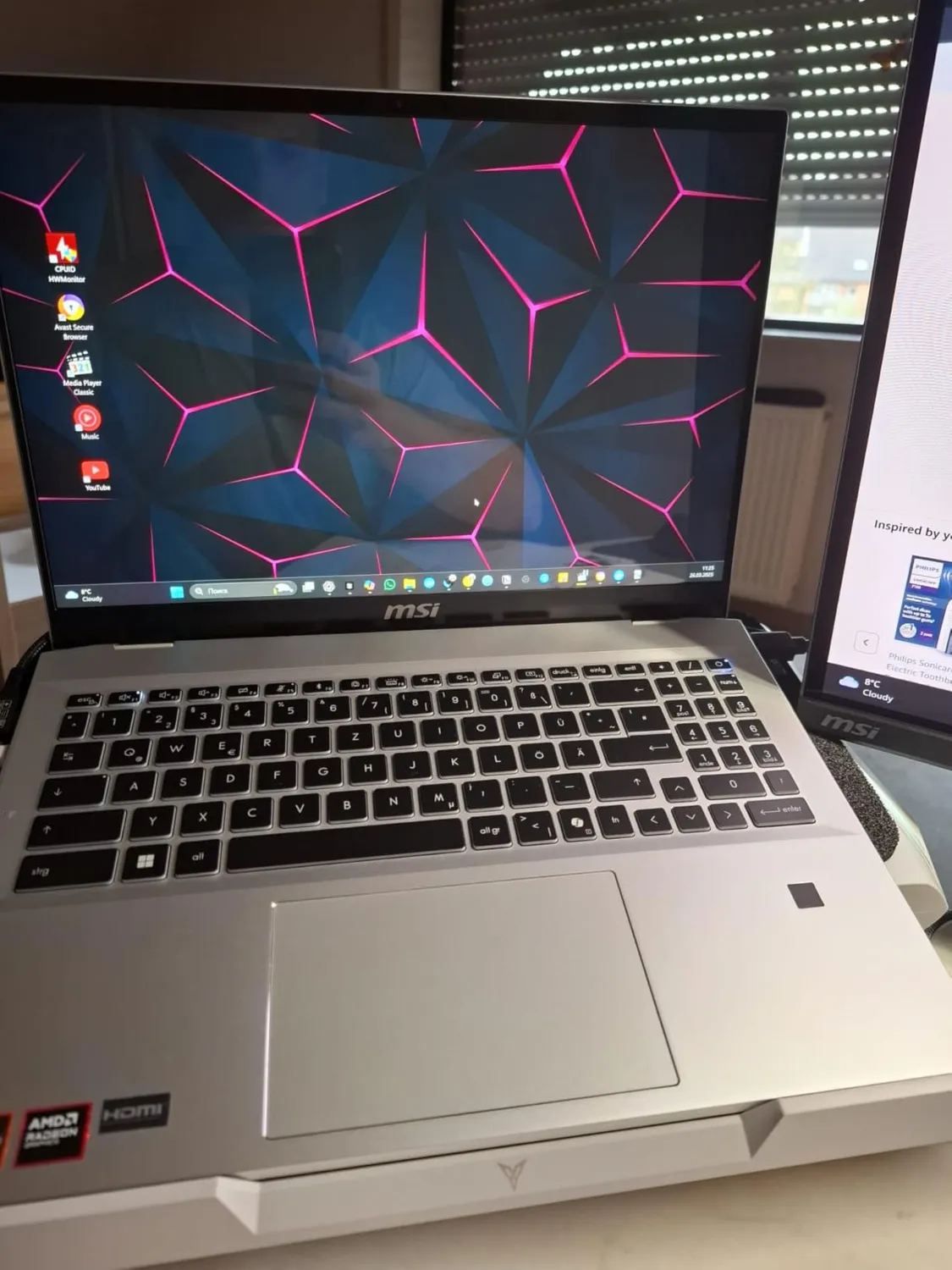 MSI Prestige A16 AI+ Laptop 16 QHD+ Ryzen AI 9 32GB/1TB Silver