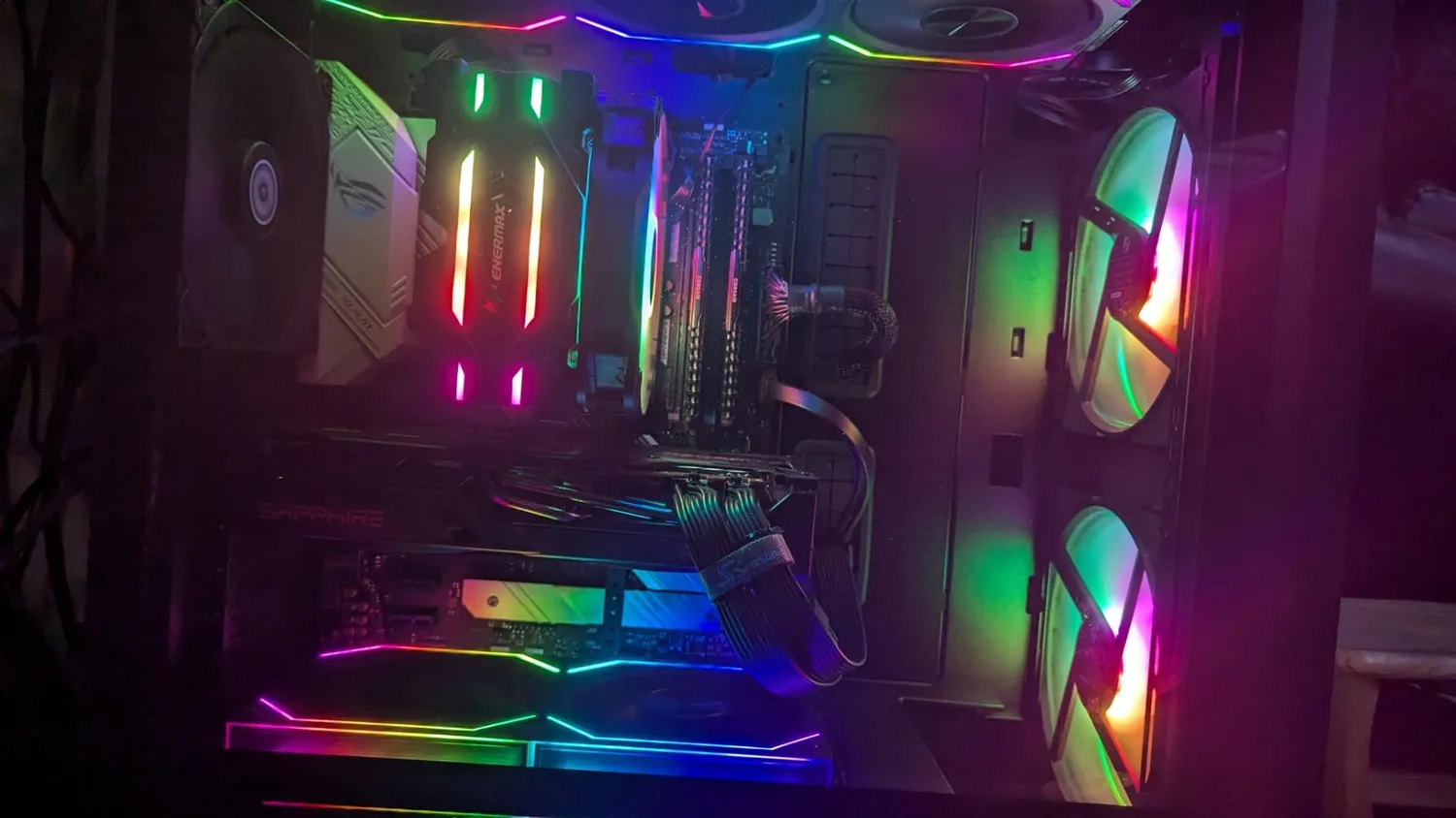Lian Li LANCOOL 216 Black RGB Gehäuse Midi-Tower