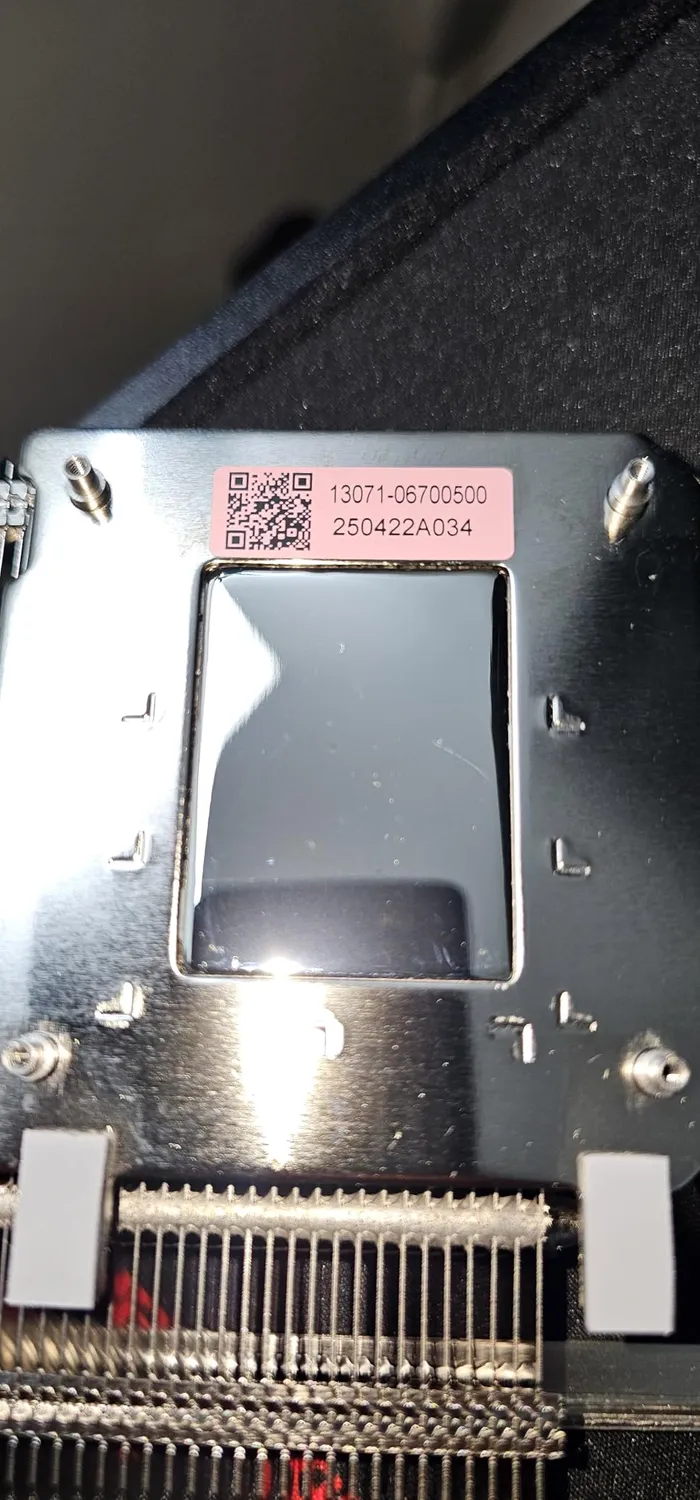 AMD Radeon RX 9070 XT Grafikkarte 16GB Prime OC