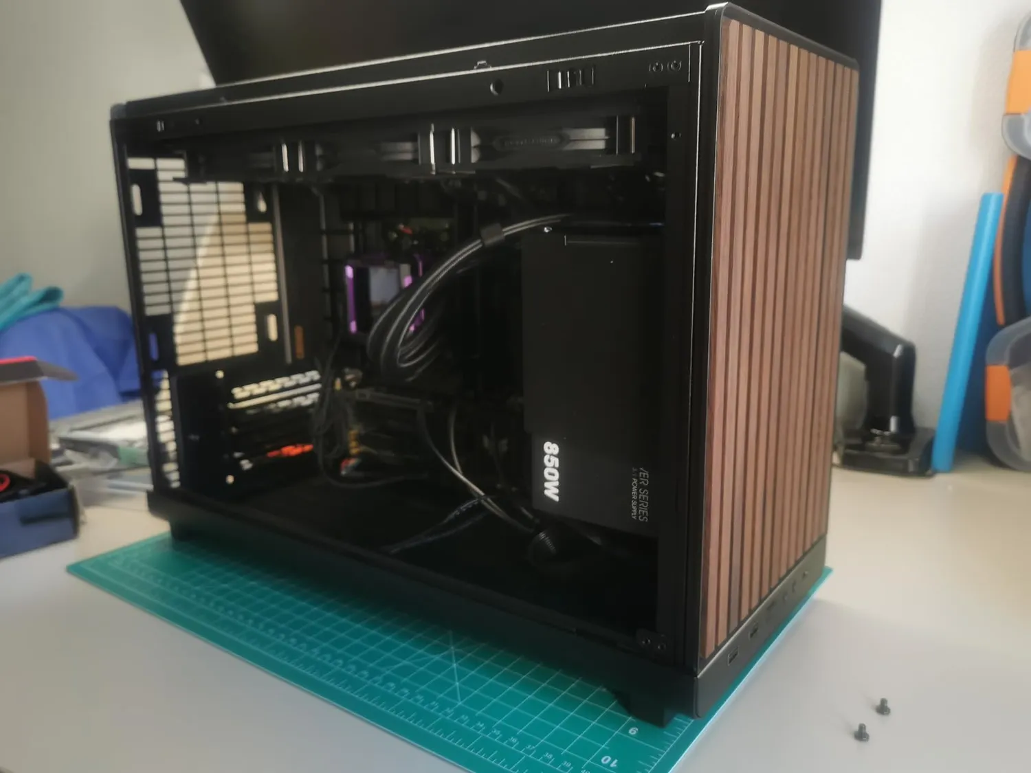 Lian Li DAN A3-mATX Wood PC-Gehäuse Buche Weiß Glas