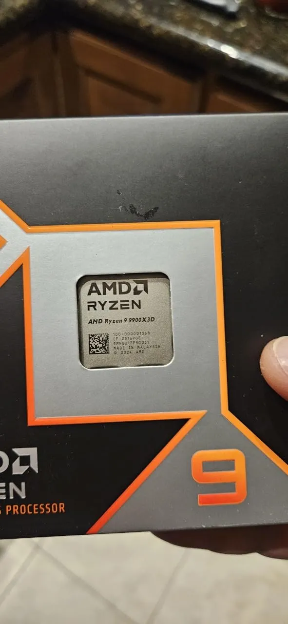 AMD Ryzen 9 9900X3D Prozessor 12-Core AM5 3D V-Cache