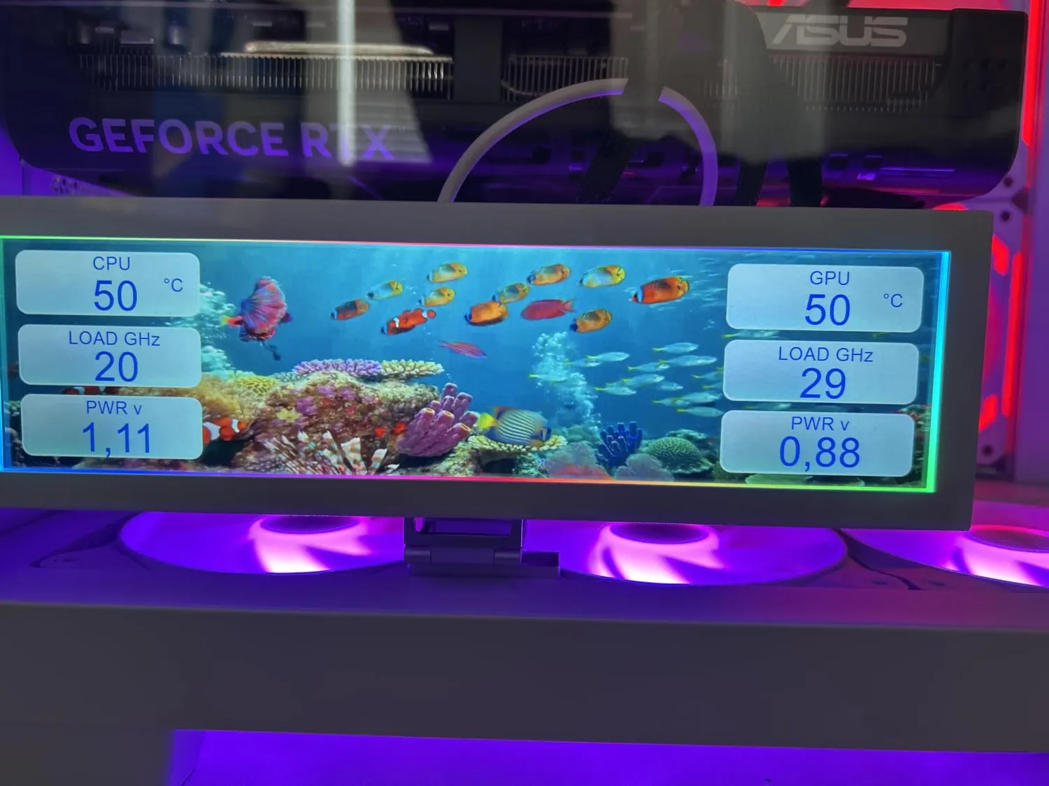 Lian Li Universal Screen Display 8,8" weiß 1920x480
