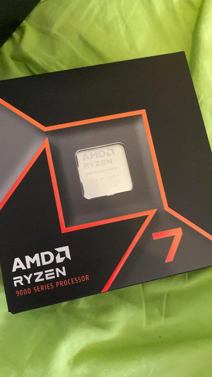 AMD Ryzen 7 9700X Prozessor AM5 65W