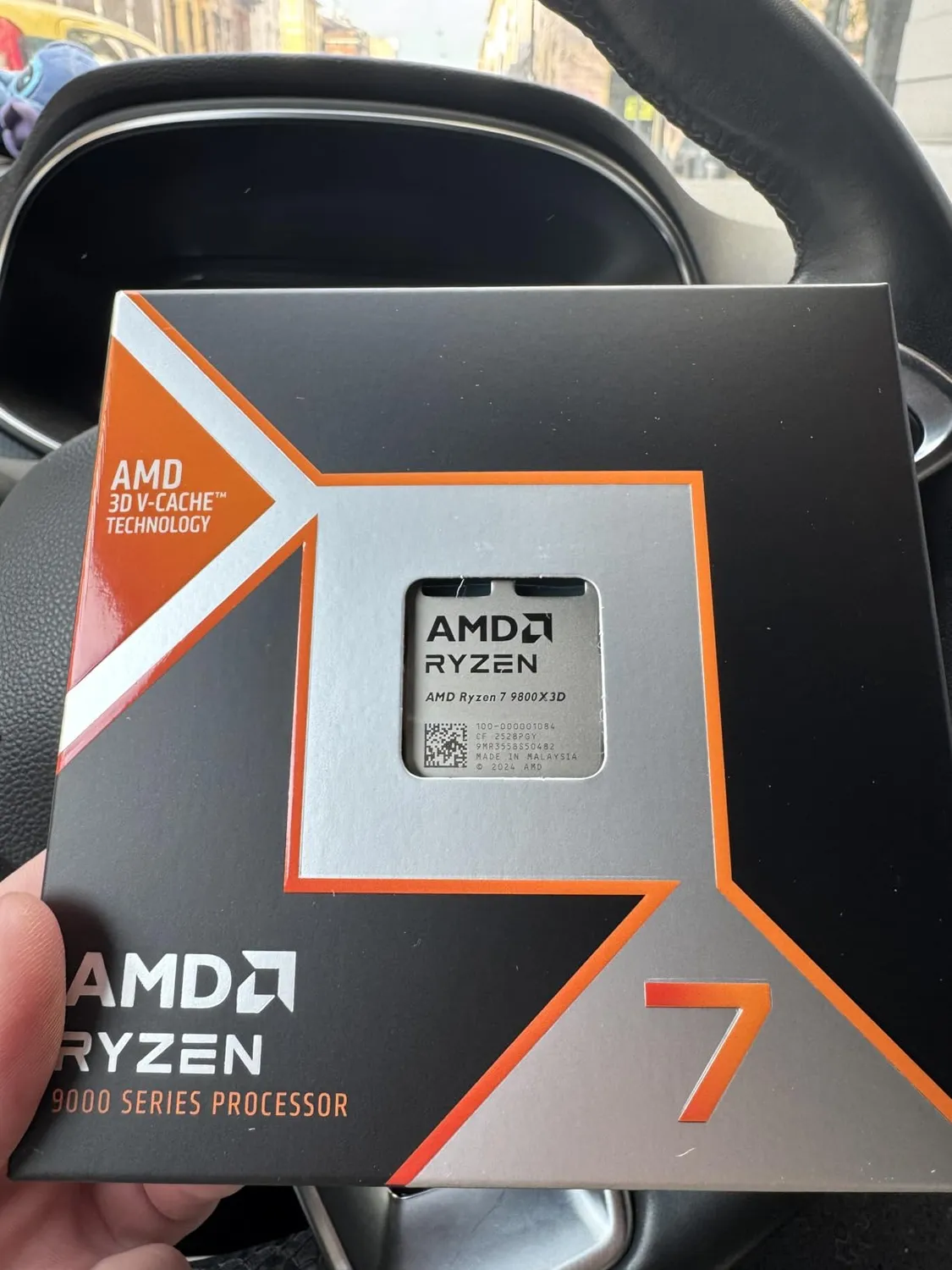 AMD Ryzen 7 9800X3D Prozessor AM5 8-Kern bis 5,2 GHz