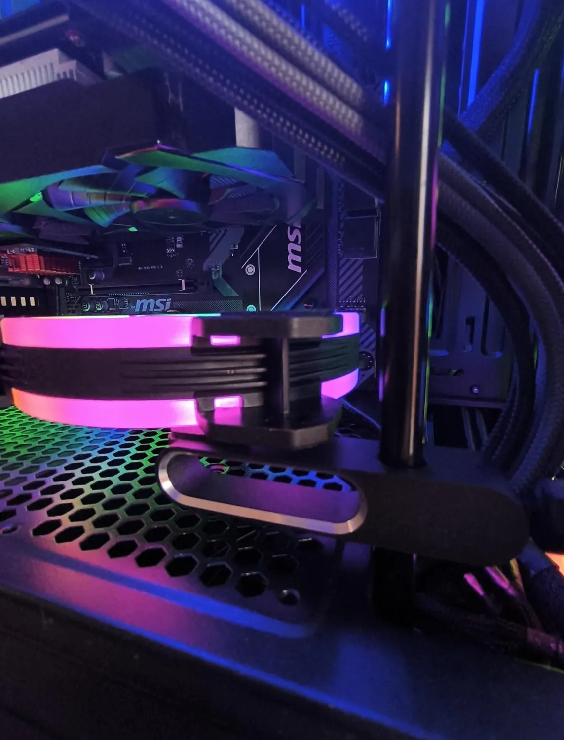 Akasa AK-MX304-08BK PCI Lüfterhalterung 80/92mm schwarz